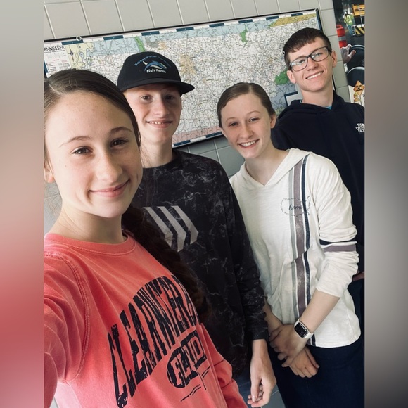 Meet your Posher, Nathan - Picture 7 of 16